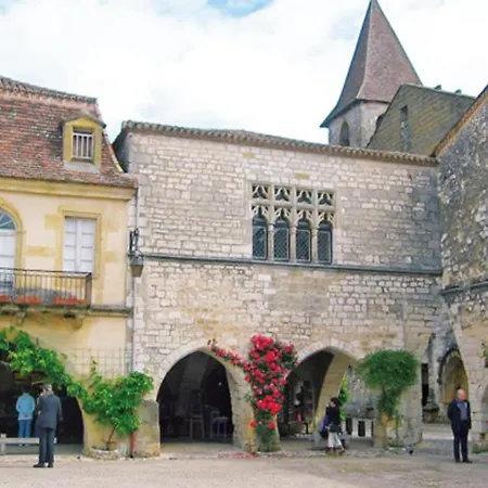 Mobil Spacieux Avec Terrasse à - Api-1-52-234 * Devillac