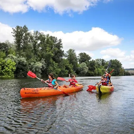 Mobil Spacieux Avec Terrasse A - Api-1-52-234 * Devillac