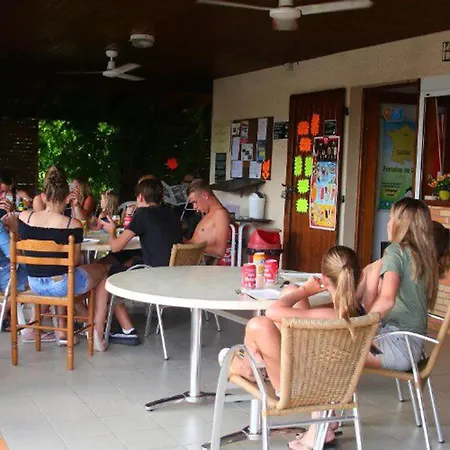 Mobil Spacieux Avec Terrasse A - Api-1-52-234 营地