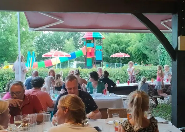 Mobil Spacieux Avec Terrasse A - Api-1-52-234 Devillac